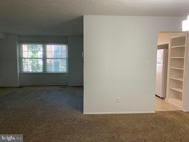 HOMELAND SOUTHWAY - Residential Lease