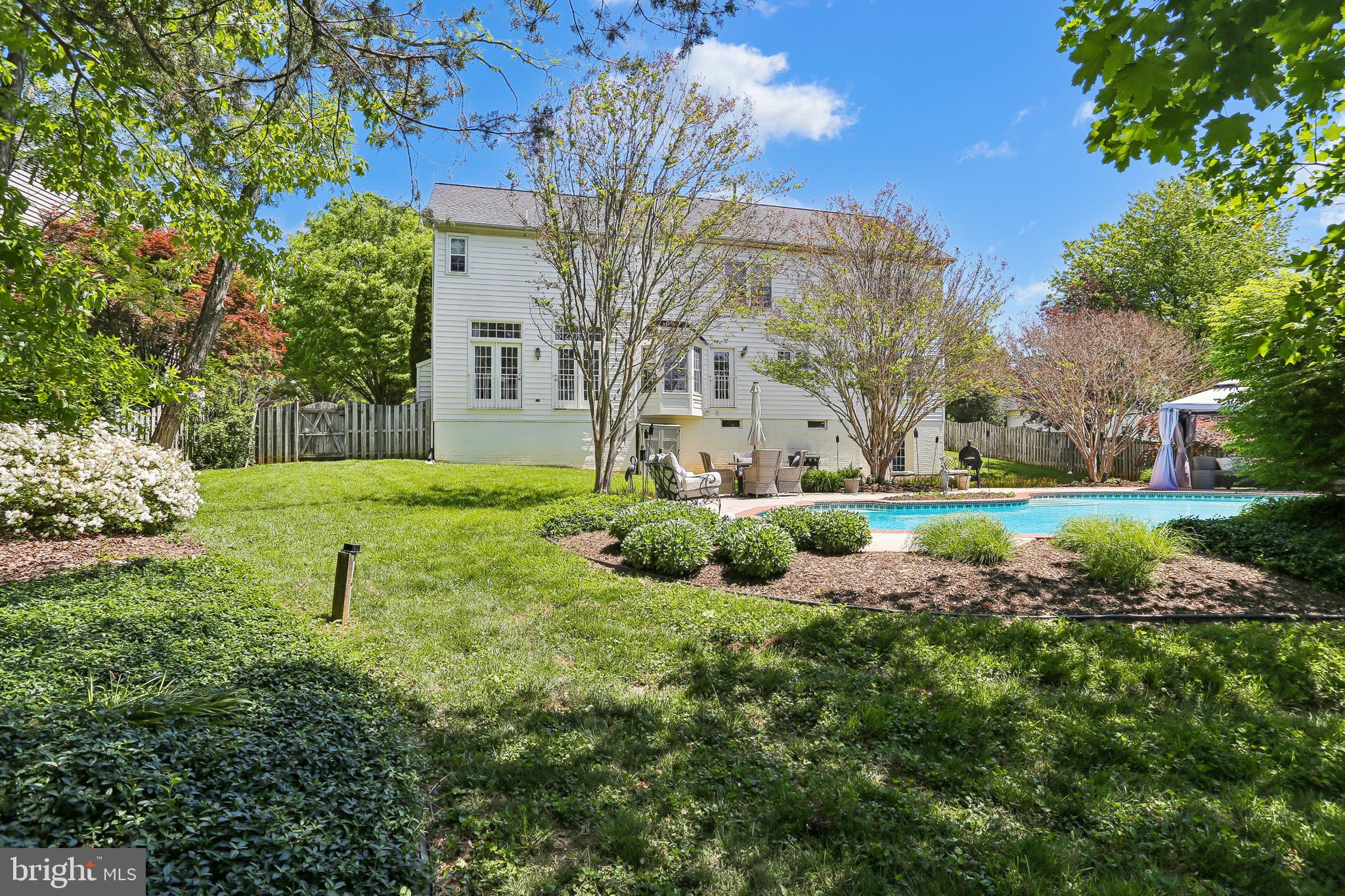 KINGS BRIDGE - Residential