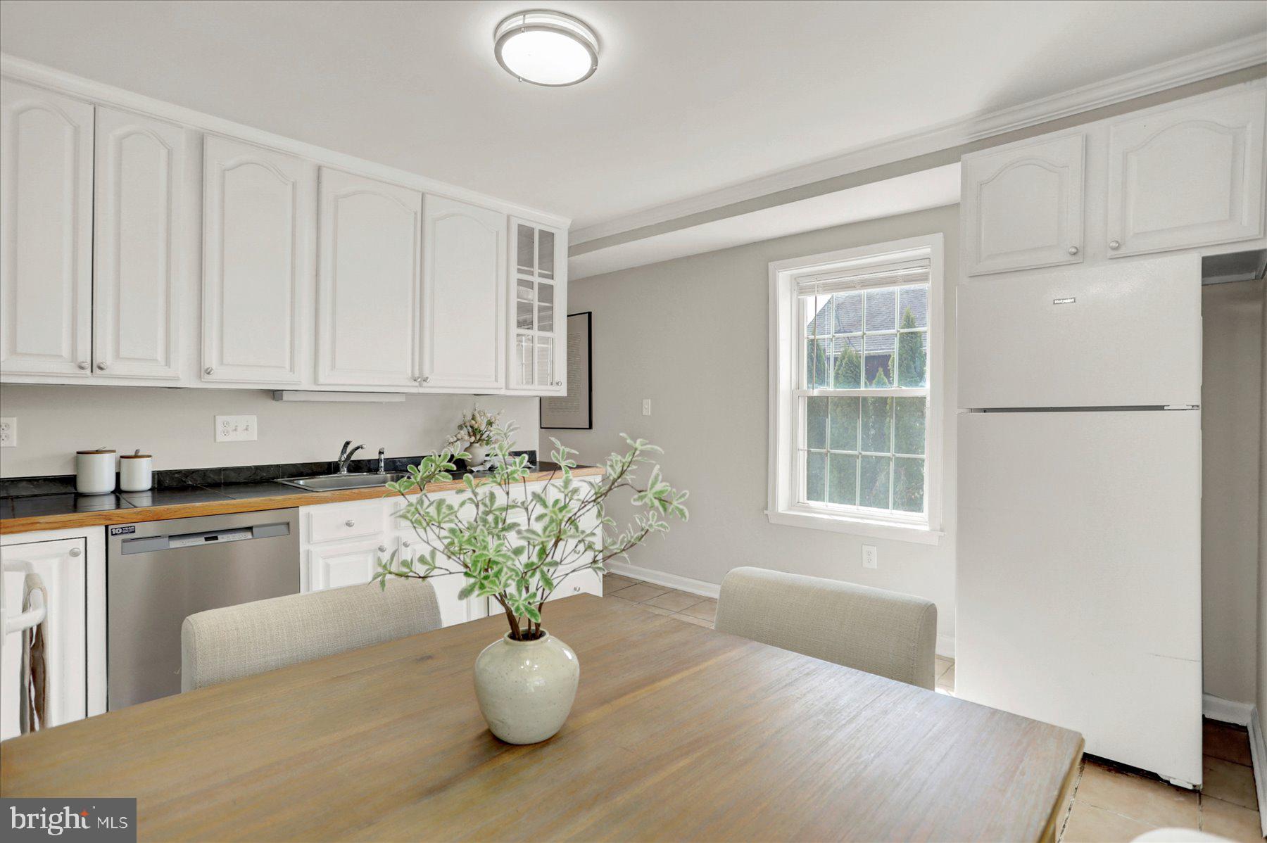 HAMPDEN HISTORIC DISTRICT - Residential