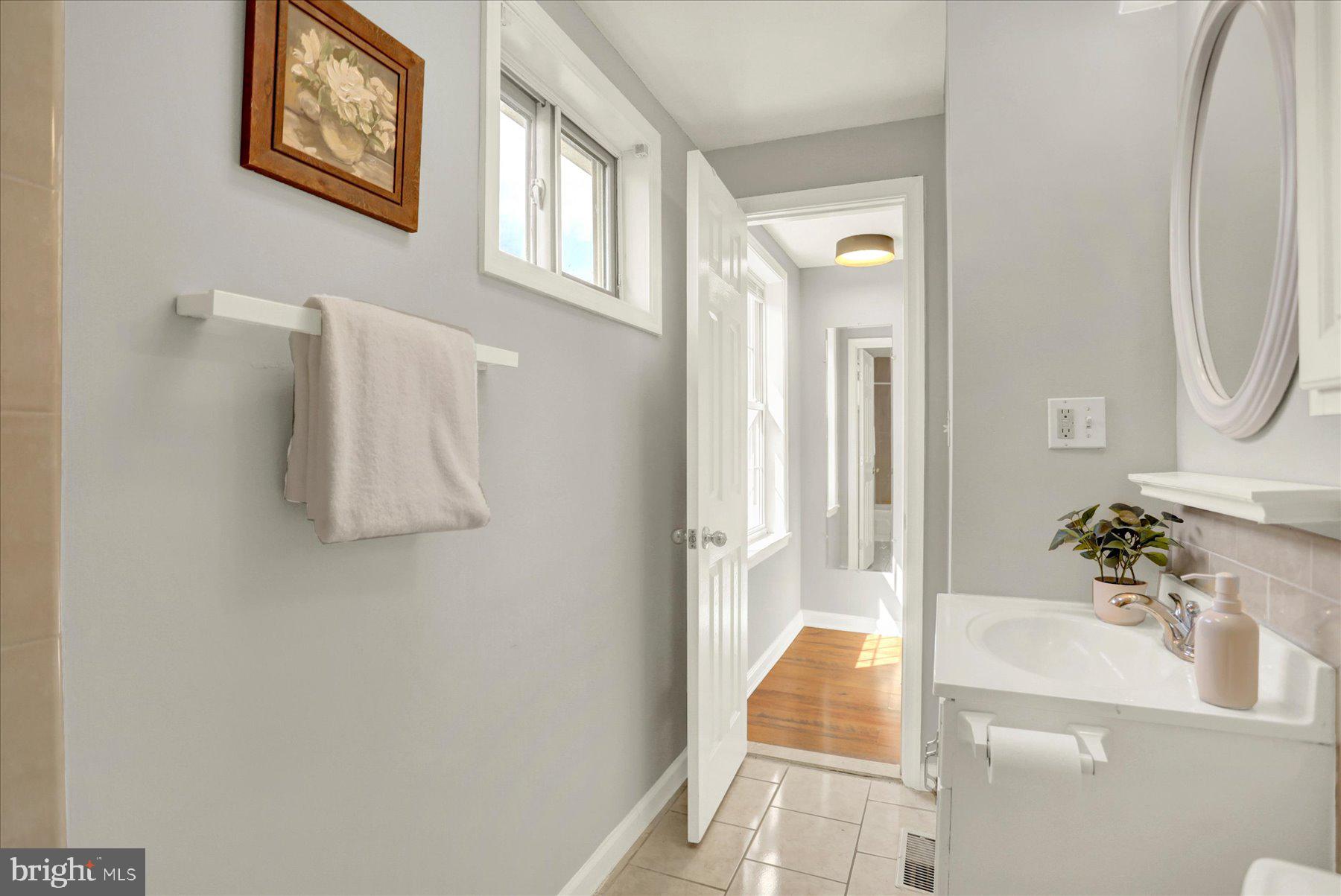 HAMPDEN HISTORIC DISTRICT - Residential