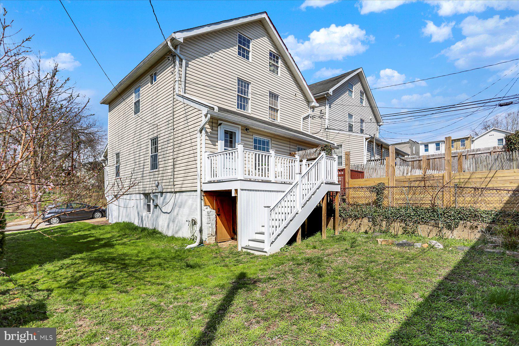 HAMPDEN HISTORIC DISTRICT - Residential