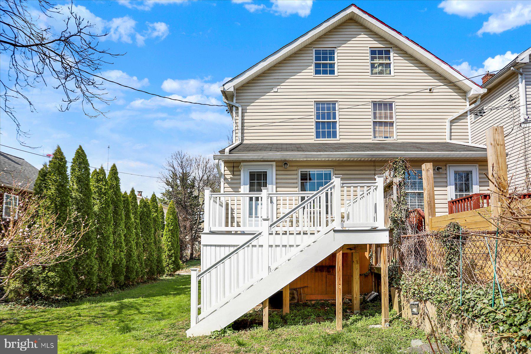 HAMPDEN HISTORIC DISTRICT - Residential