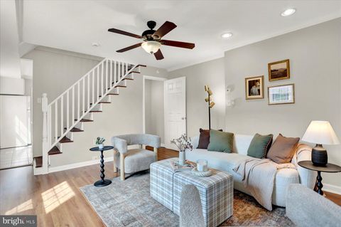 Townhouse For Sale - 1523 Baldwin Street<br/> BALTIMORE, MD 21211