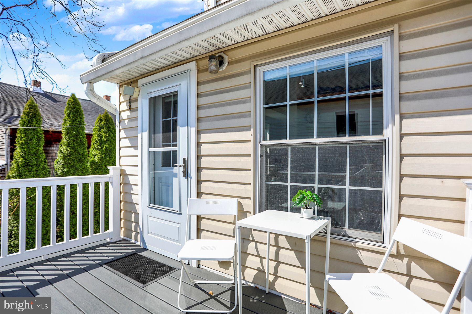 HAMPDEN HISTORIC DISTRICT - Residential