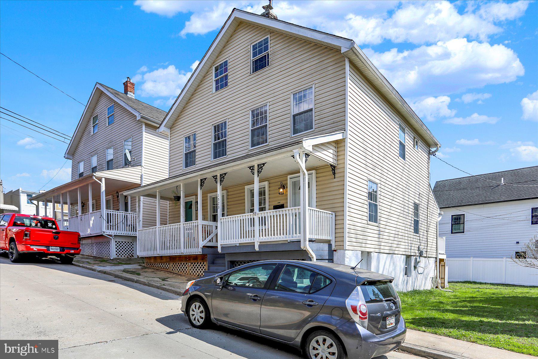 HAMPDEN HISTORIC DISTRICT - Residential