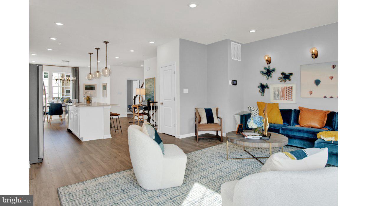 WOODYARD - Residential