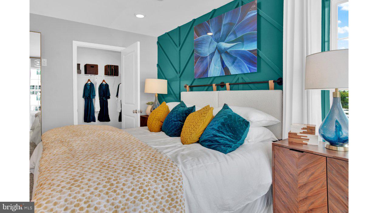 WOODYARD - Residential