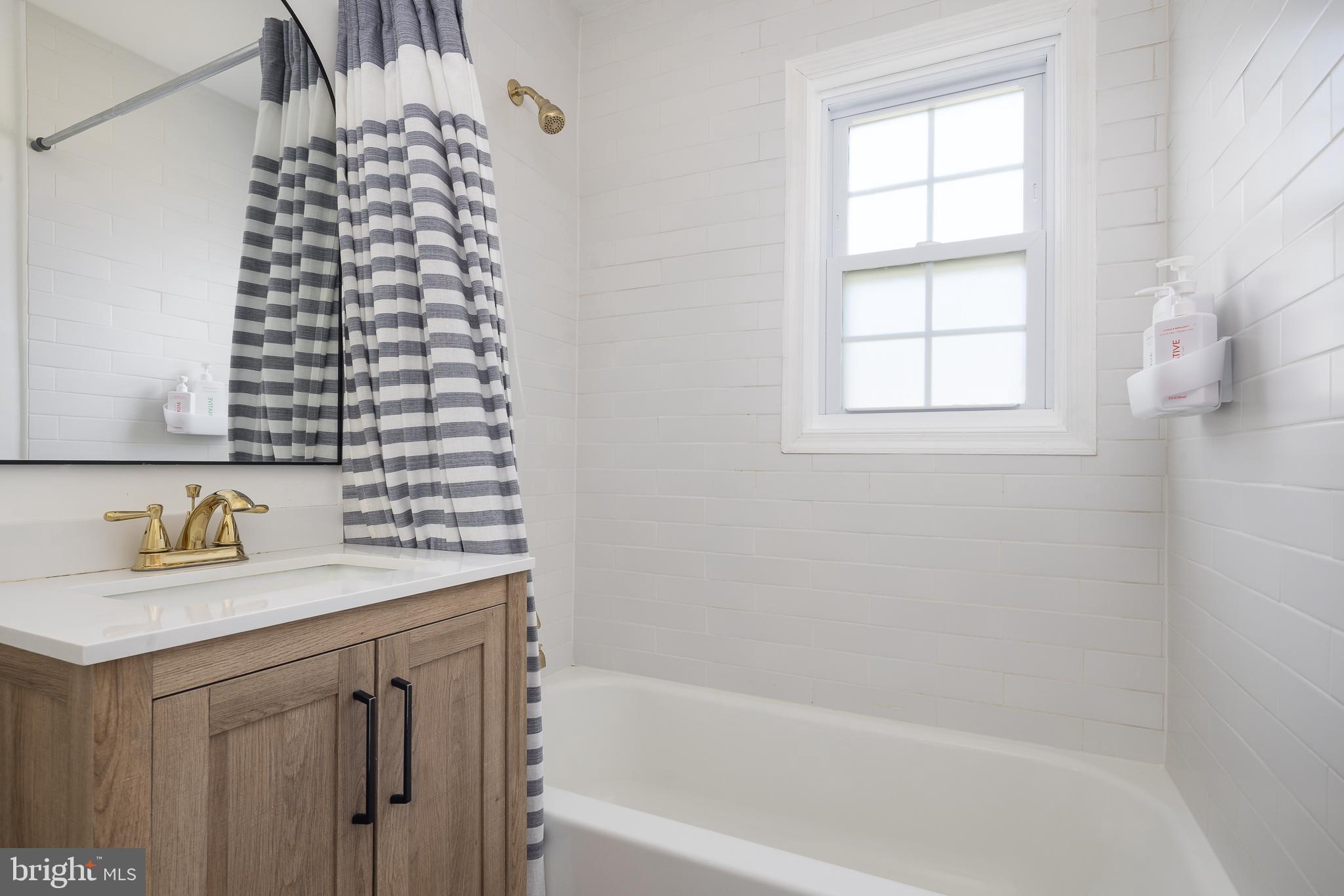 MANASSAS PARK - Residential