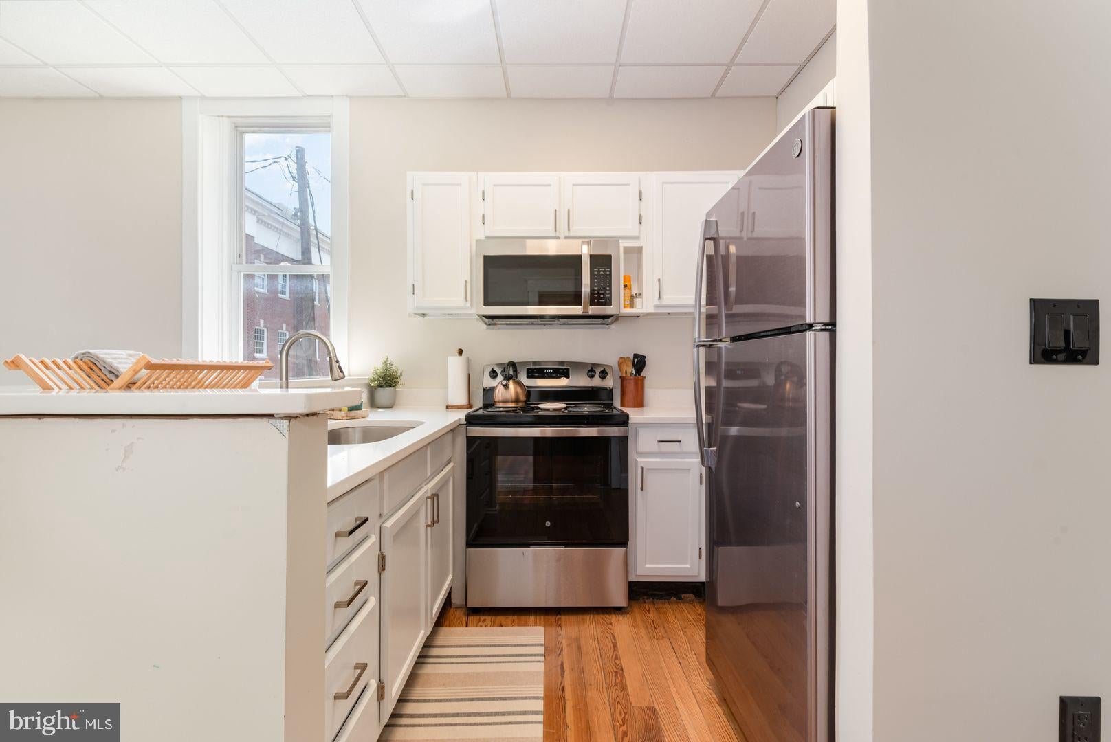 32 W HIGH STREET 202