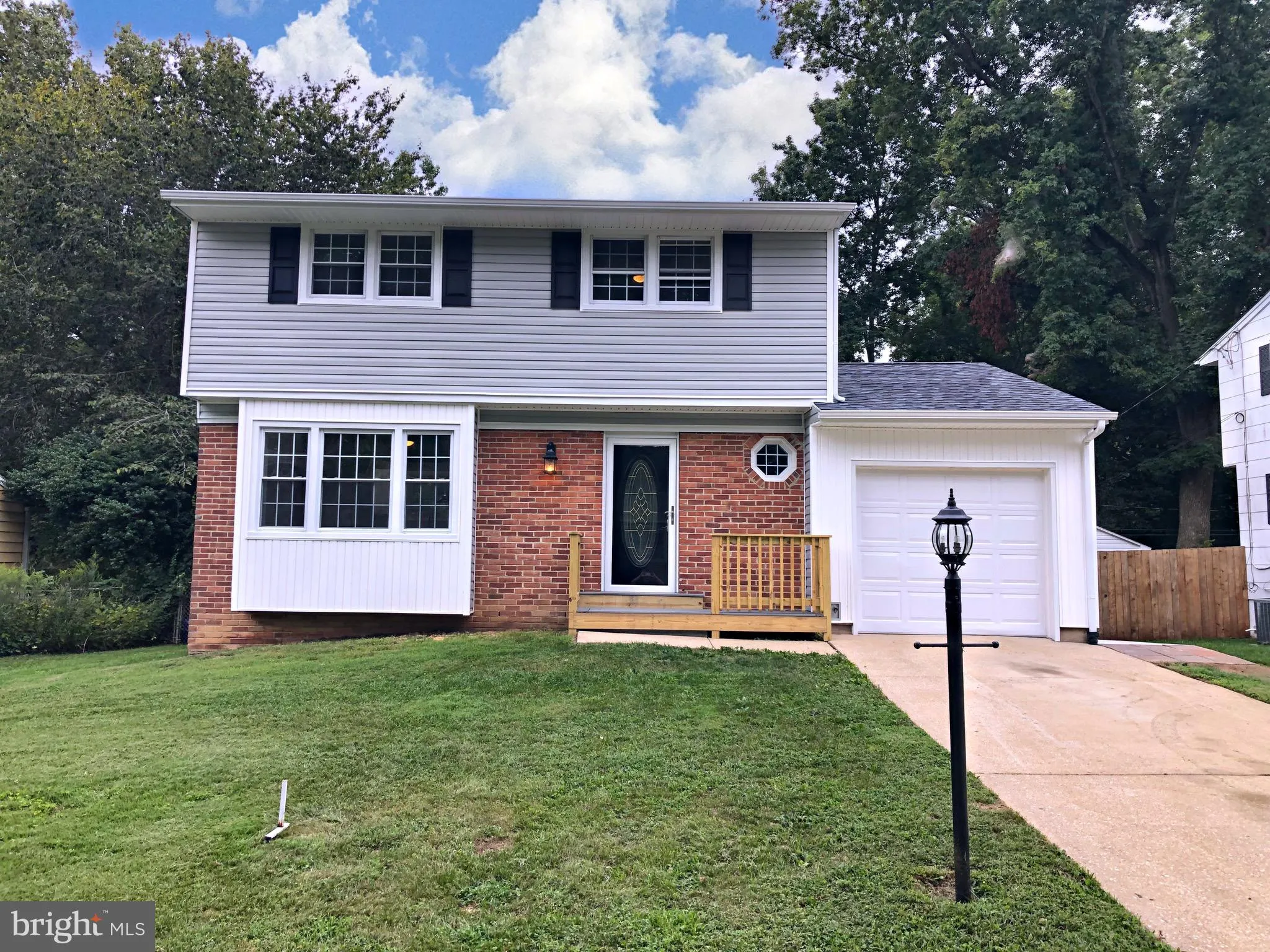 409 Darwin Drive, Newark, DE 19711