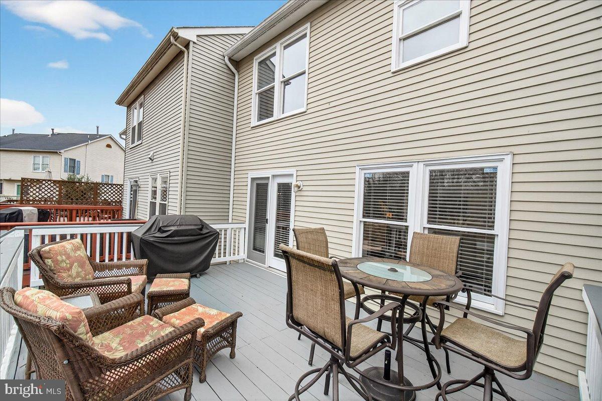 KINGSBROOK - Residential