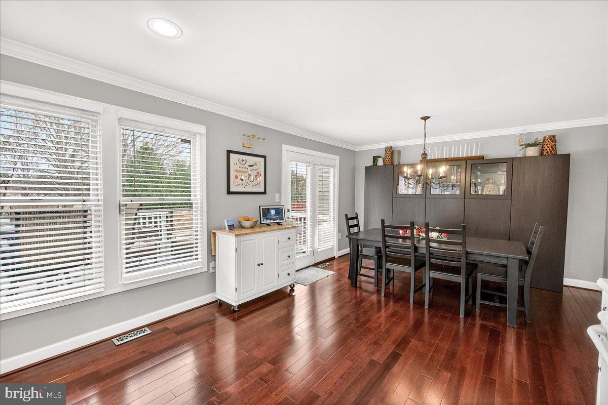 KINGSBROOK - Residential