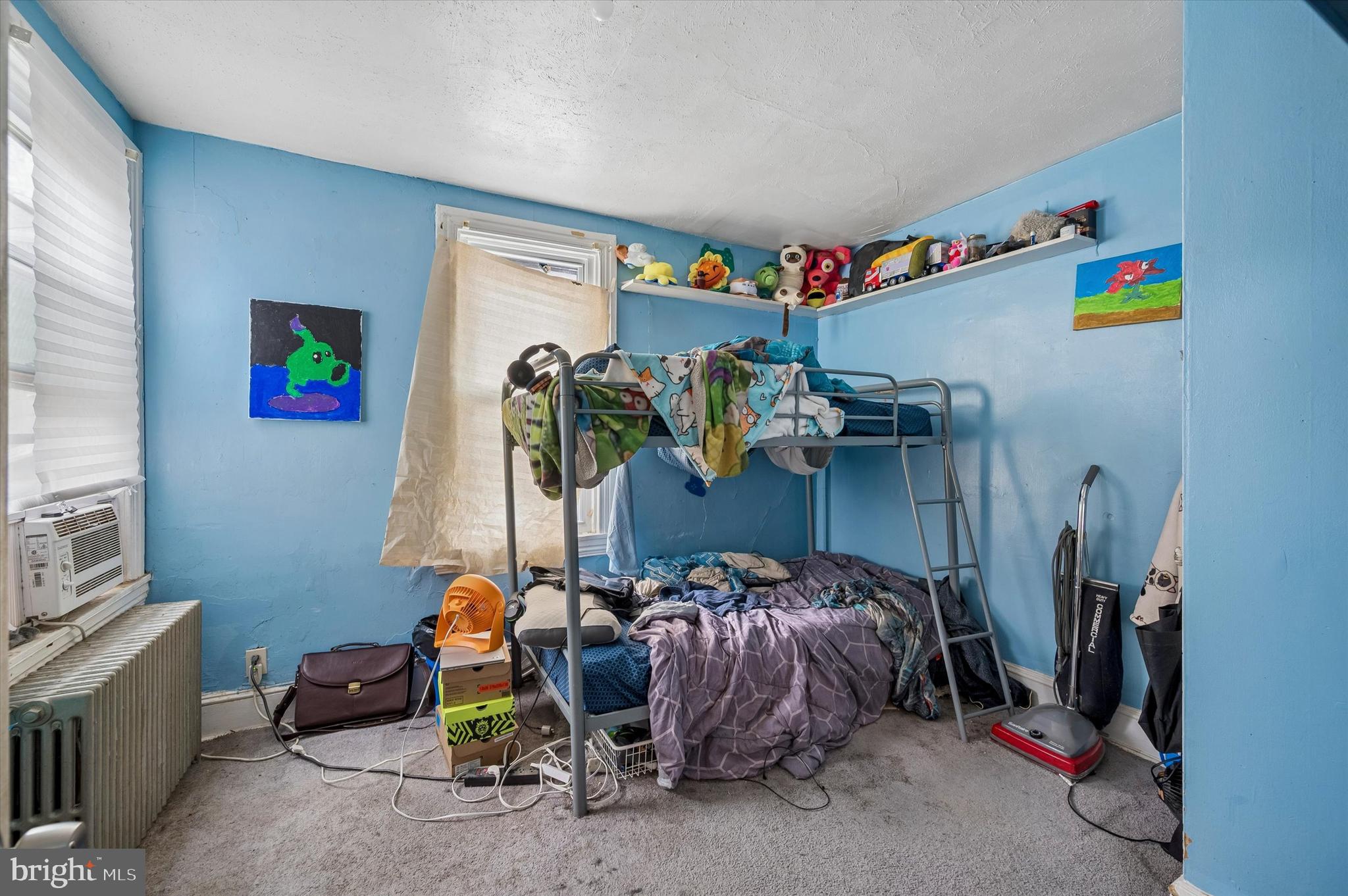 PHILADELPHIA - Residential