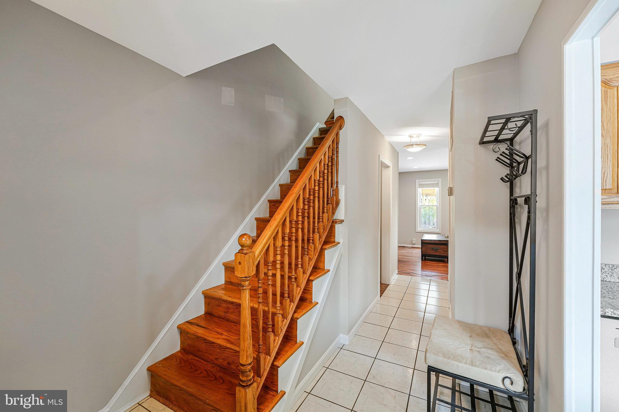 9859 LAKEPOINTE DRIVE