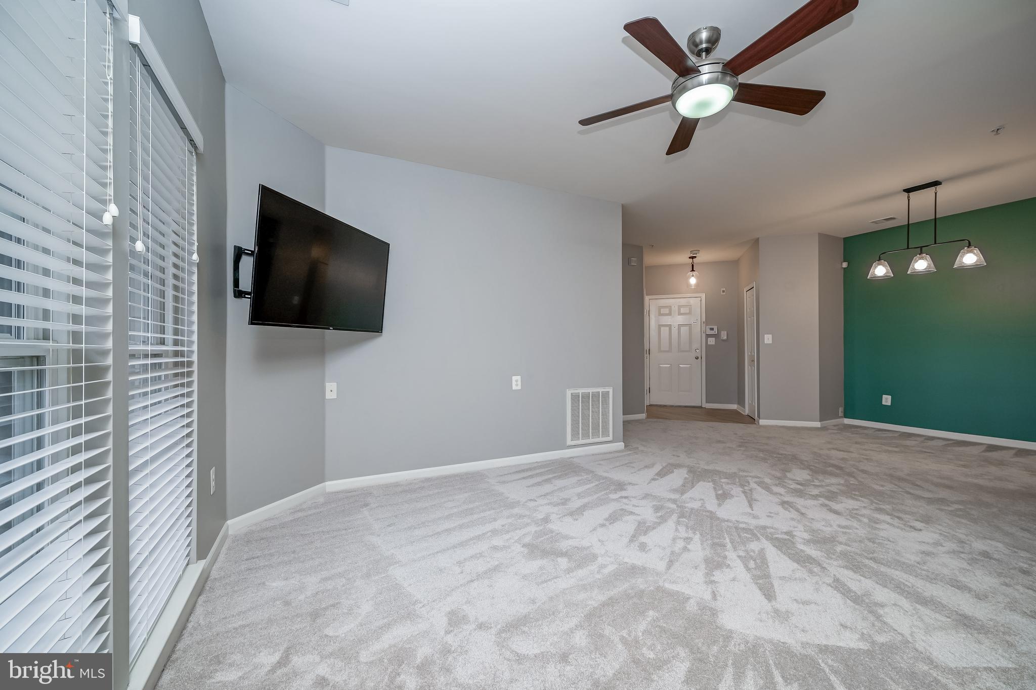 ELKRIDGE CROSSING - Residential