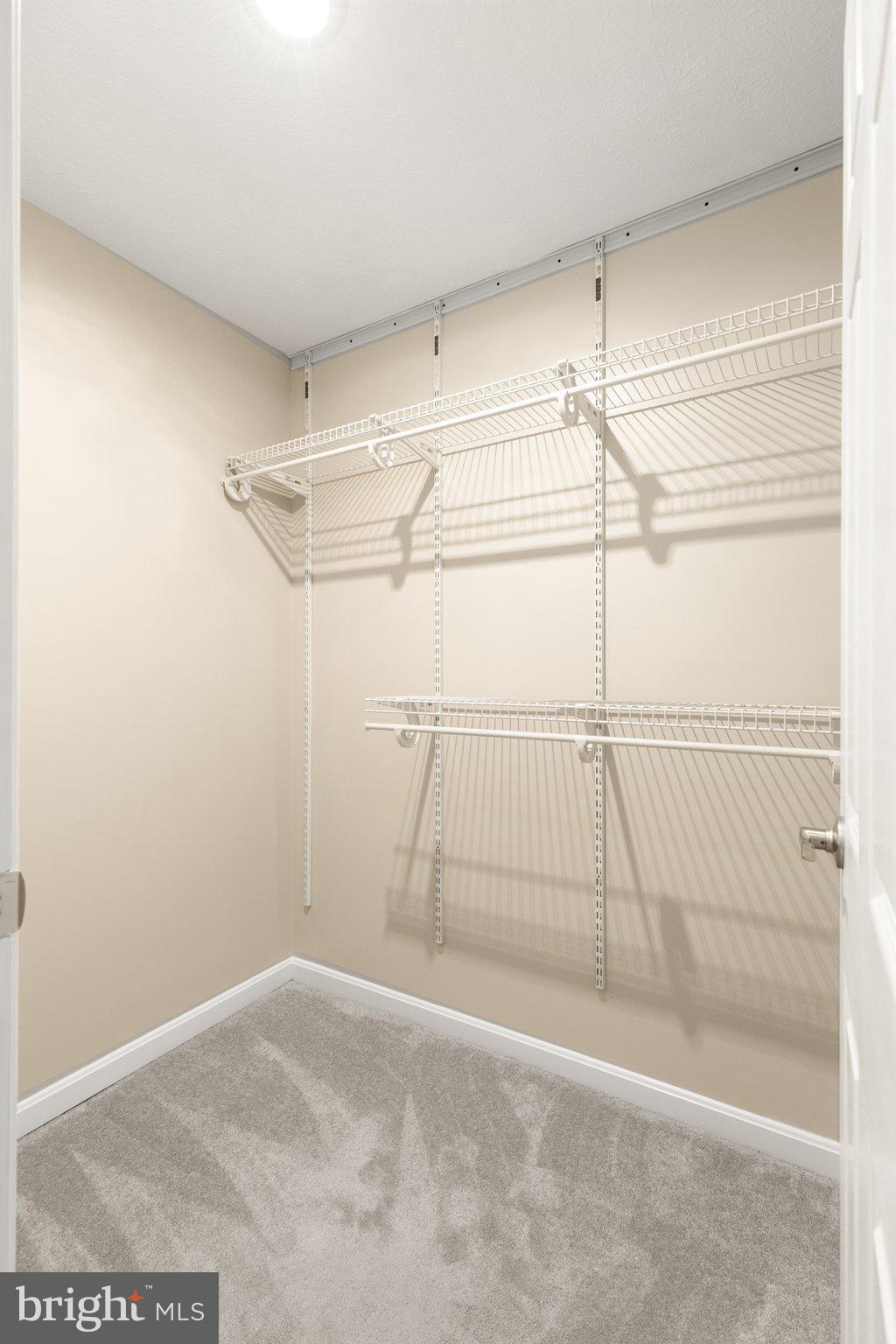 FAIRWIND FARMS - Residential