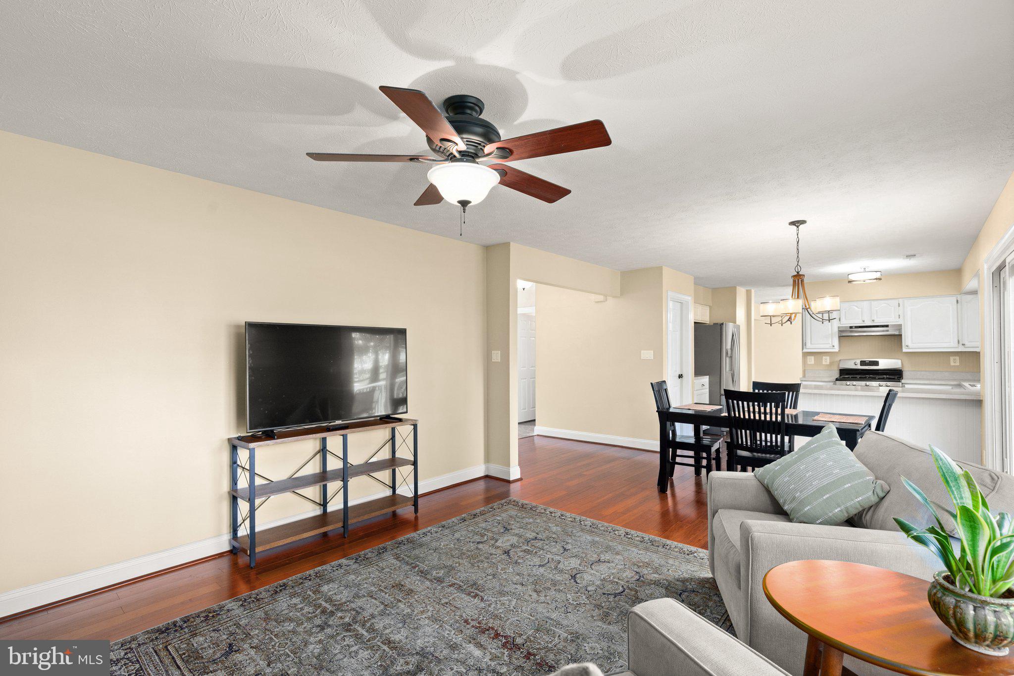 FAIRWIND FARMS - Residential