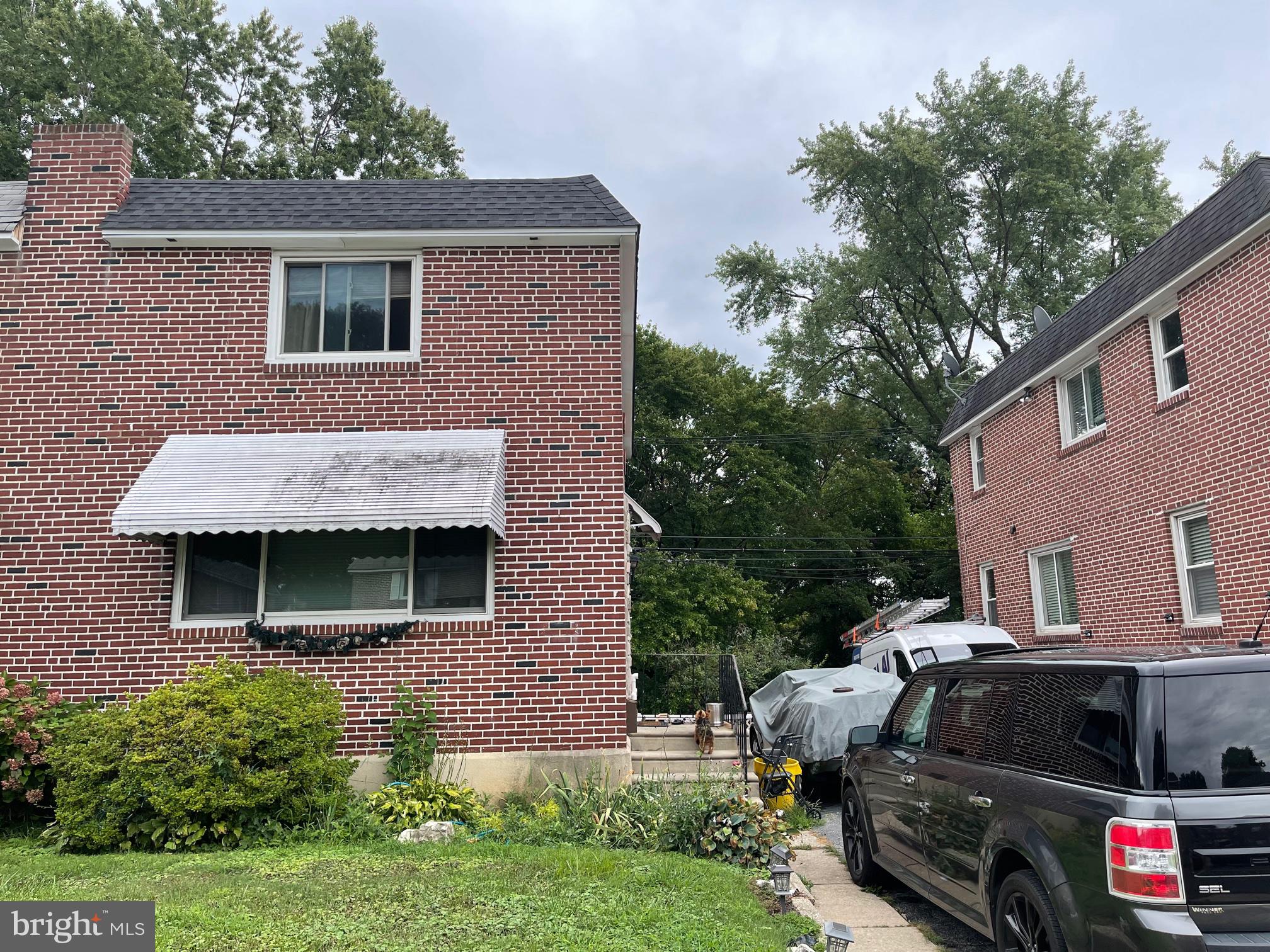 SHARON HILL - Residential