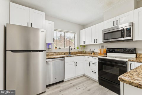 Condo For Sale - 2140 Gunsmith Terrace<br/> Prince William County, WOODBRIDGE, VA 22191