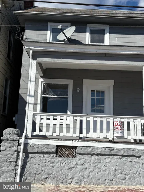 MLS: PADA2042956
