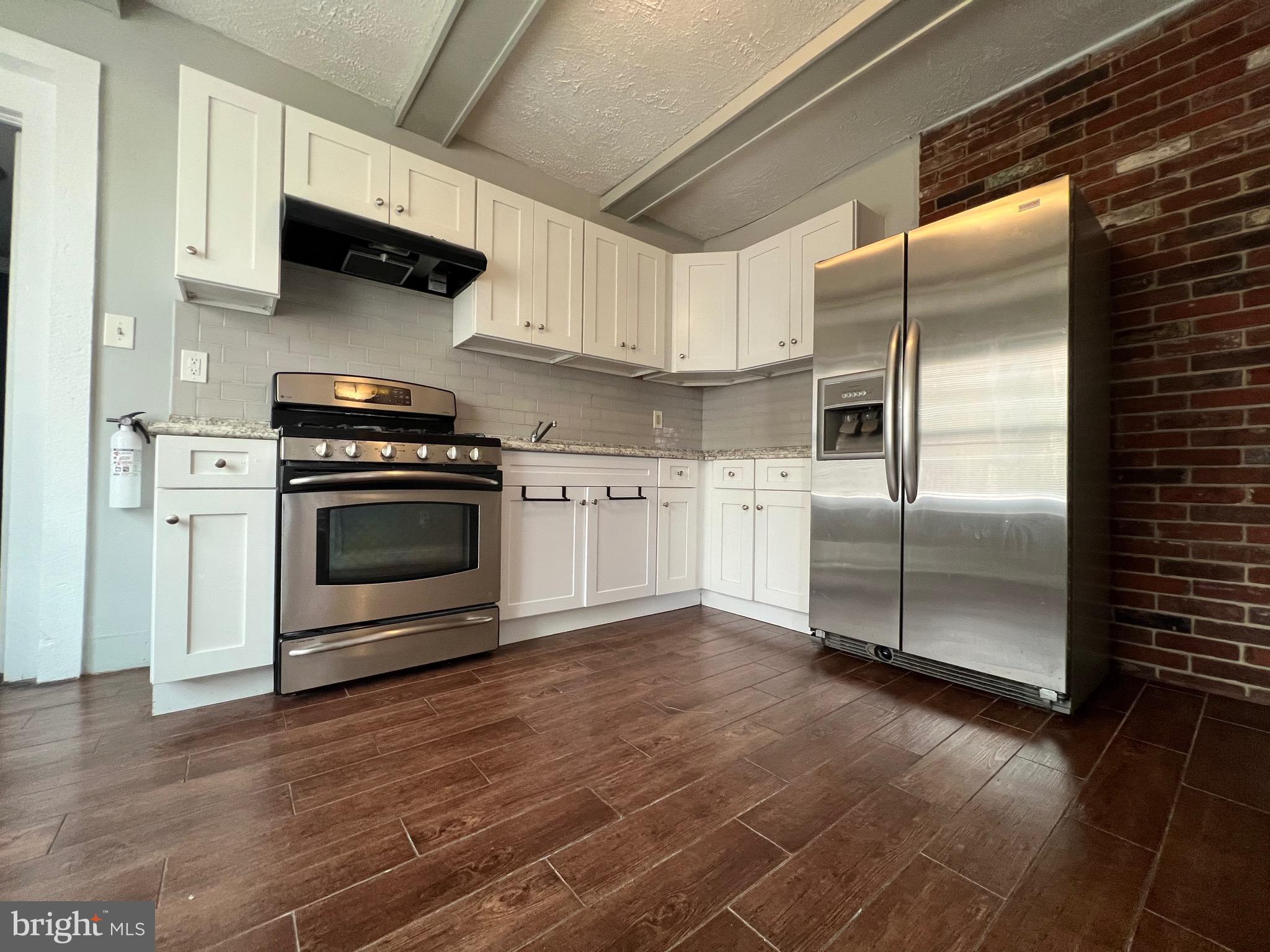 19 N MACDADE BOULEVARD