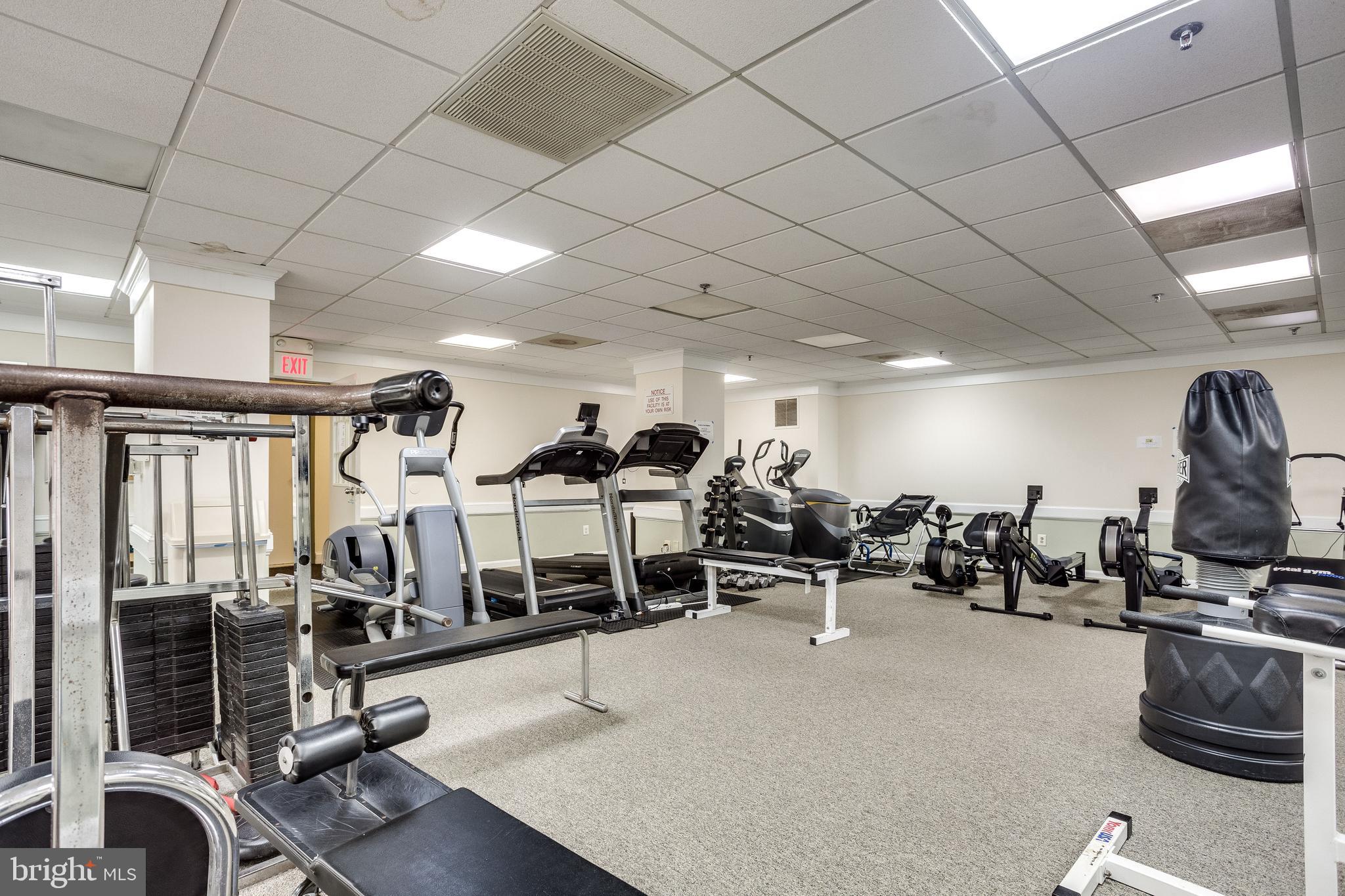 TOWERS IN WESTCHESTER PARK - Residential