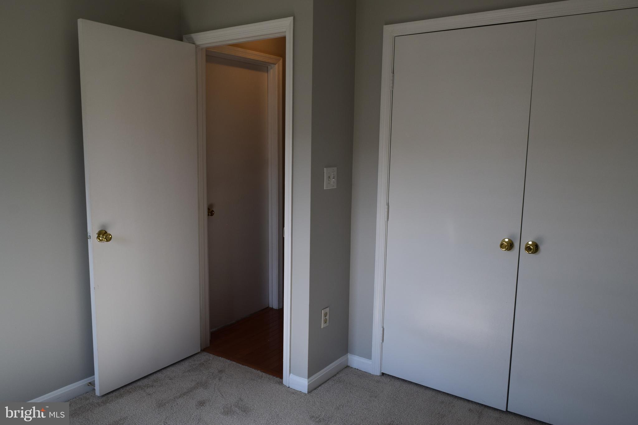 MAYFAIR - Residential Lease