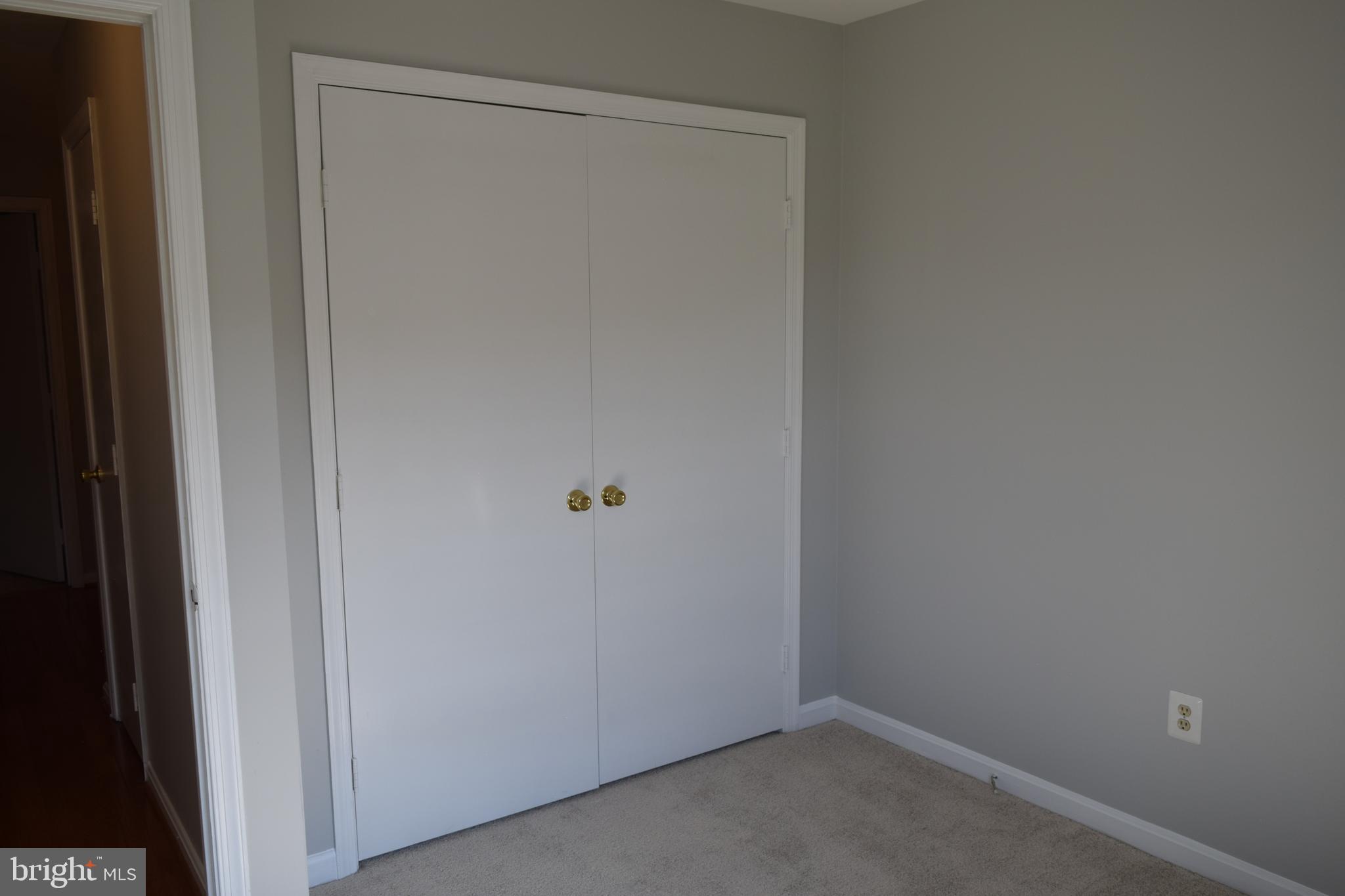 MAYFAIR - Residential Lease