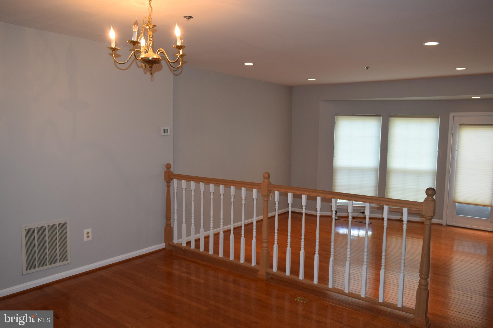 MAYFAIR - Residential Lease