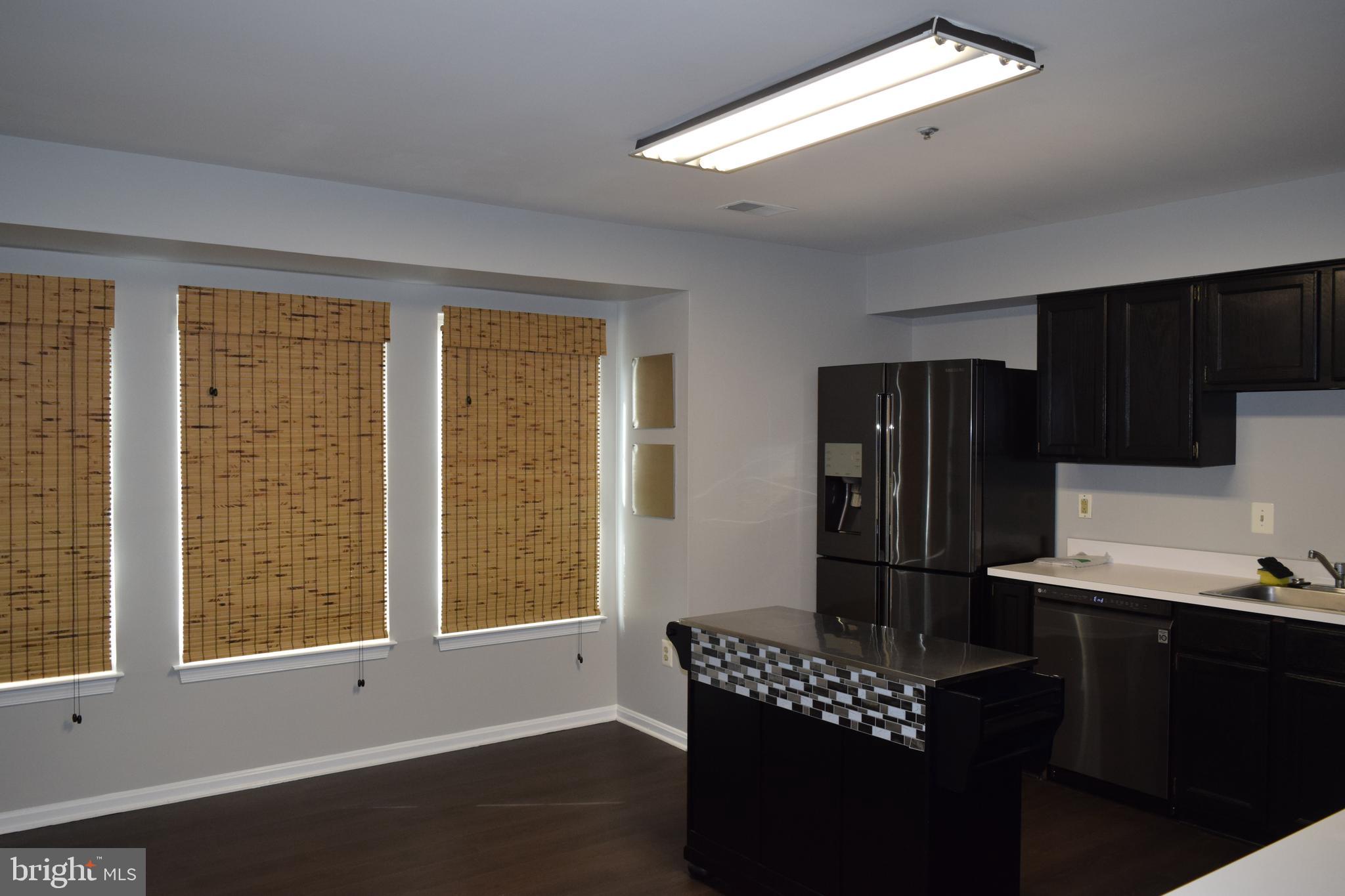 MAYFAIR - Residential Lease