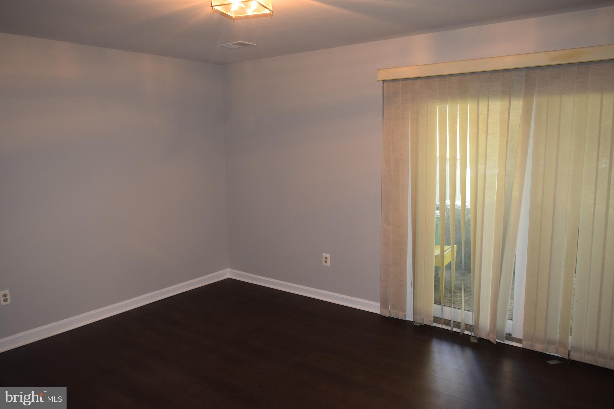 MAYFAIR - Residential Lease