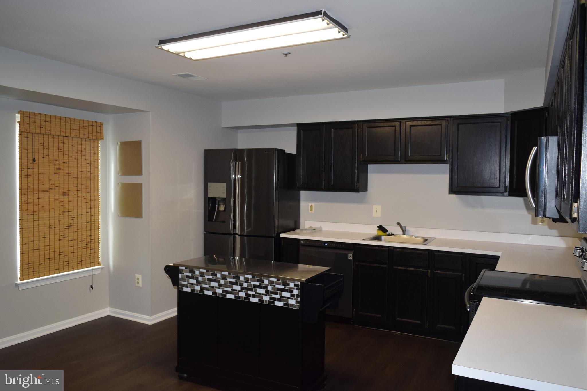 MAYFAIR - Residential Lease