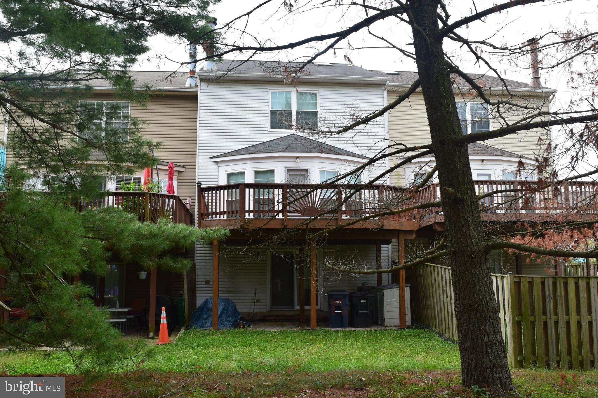 MAYFAIR - Residential Lease