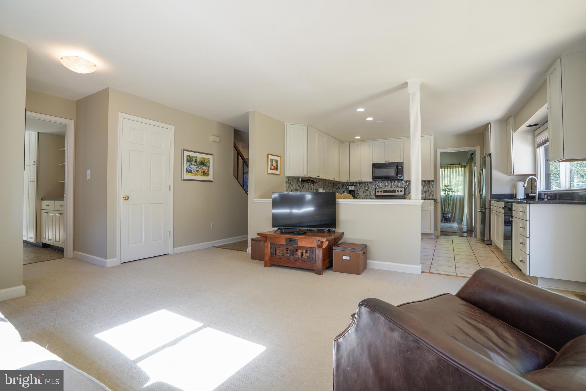 5033 NETHERSTONE COURT
