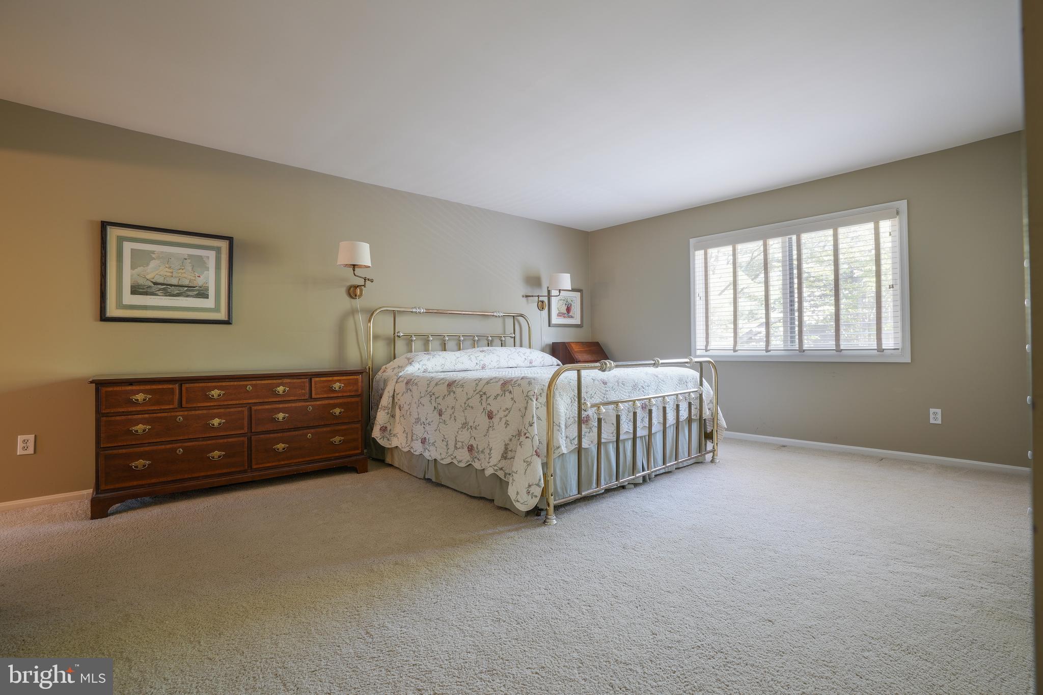 OAKLAND MILLS - Residential