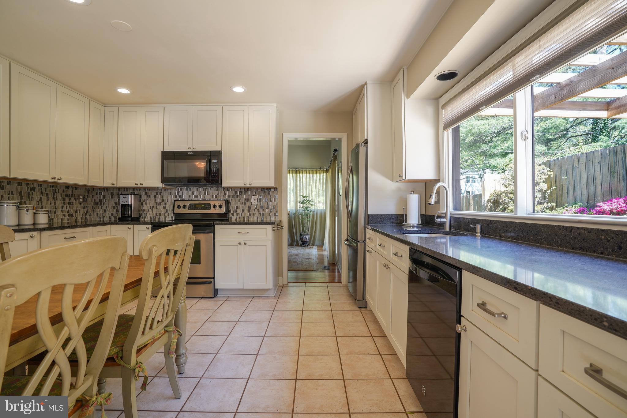 OAKLAND MILLS - Residential