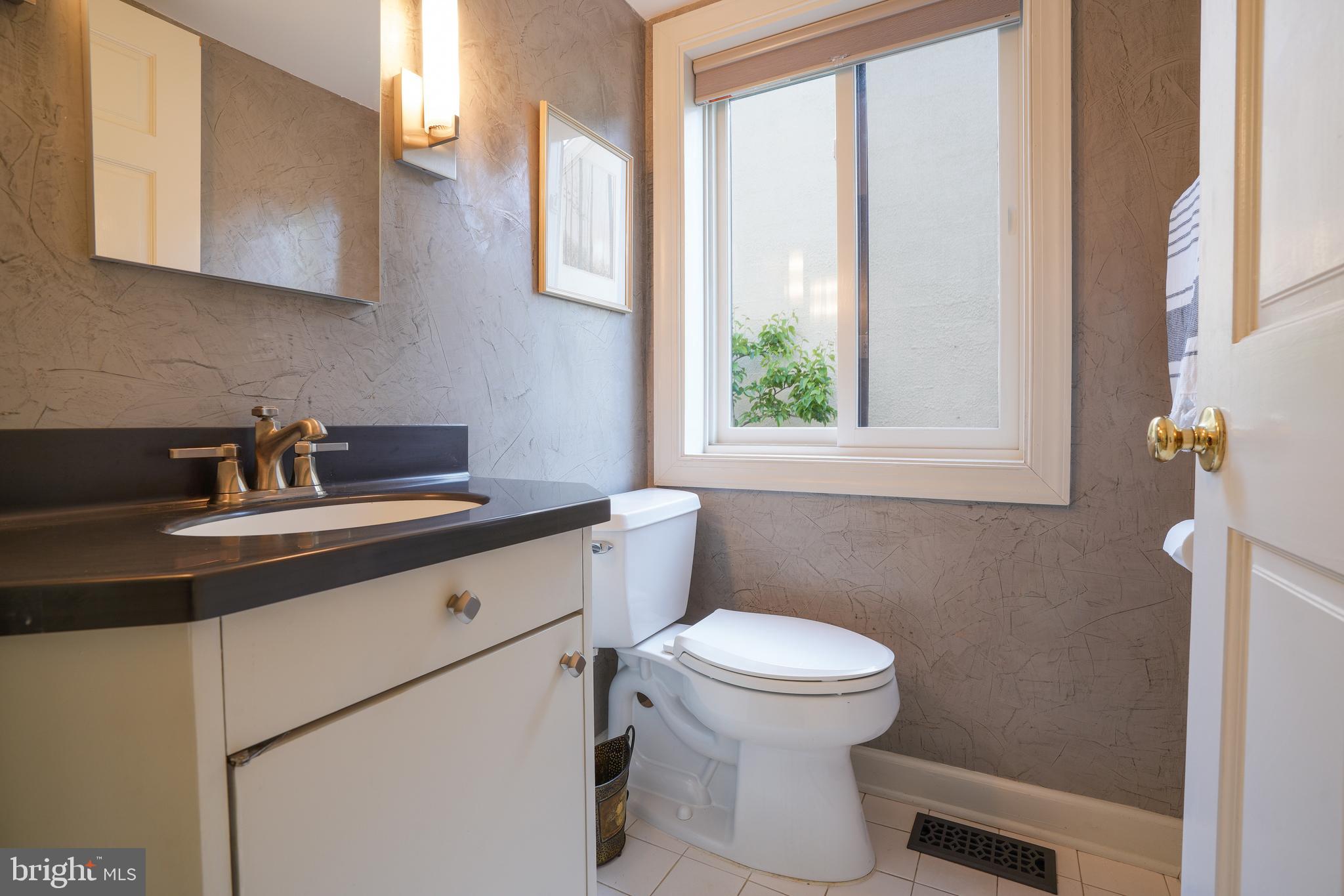 OAKLAND MILLS - Residential