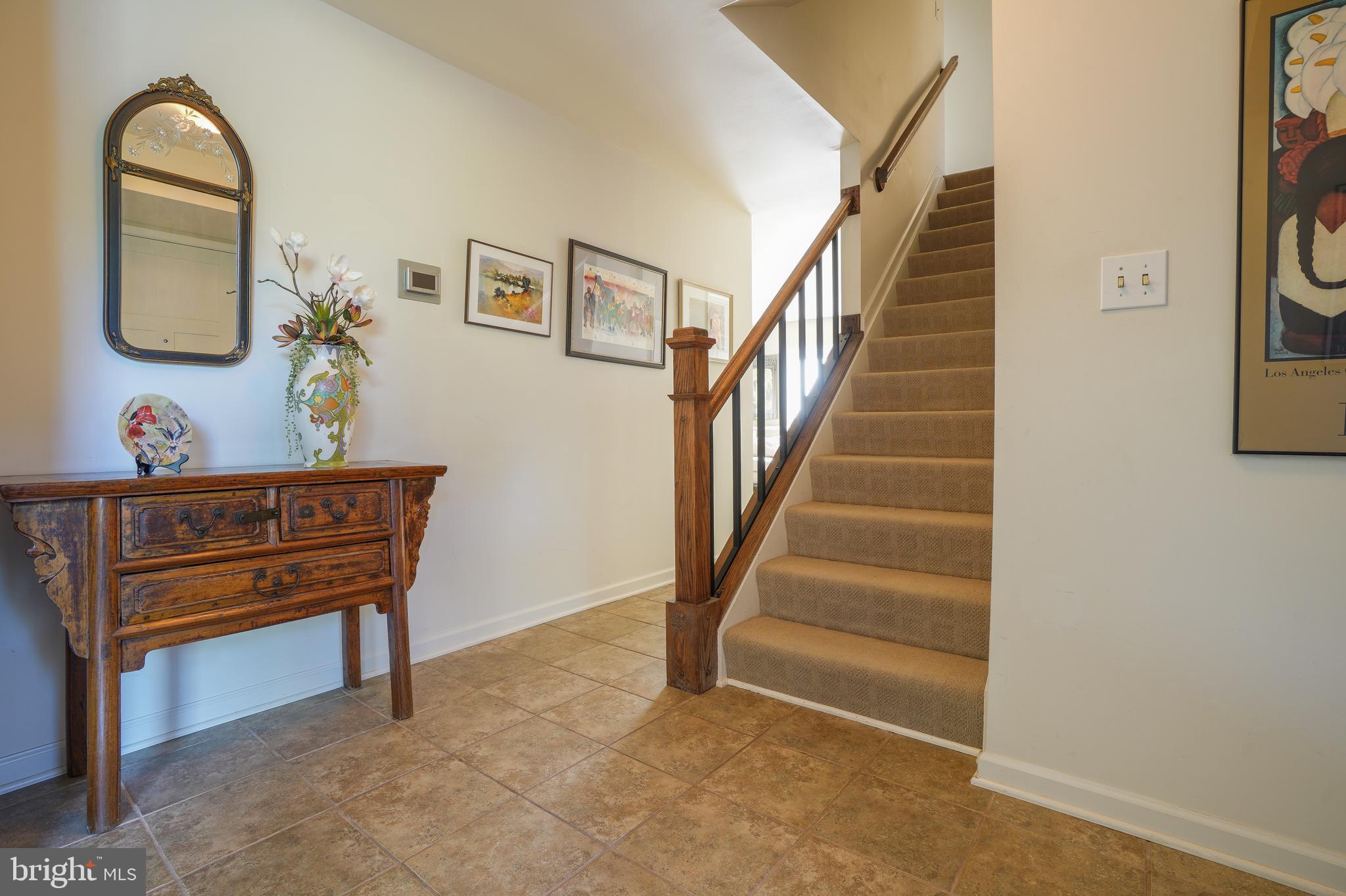 OAKLAND MILLS - Residential