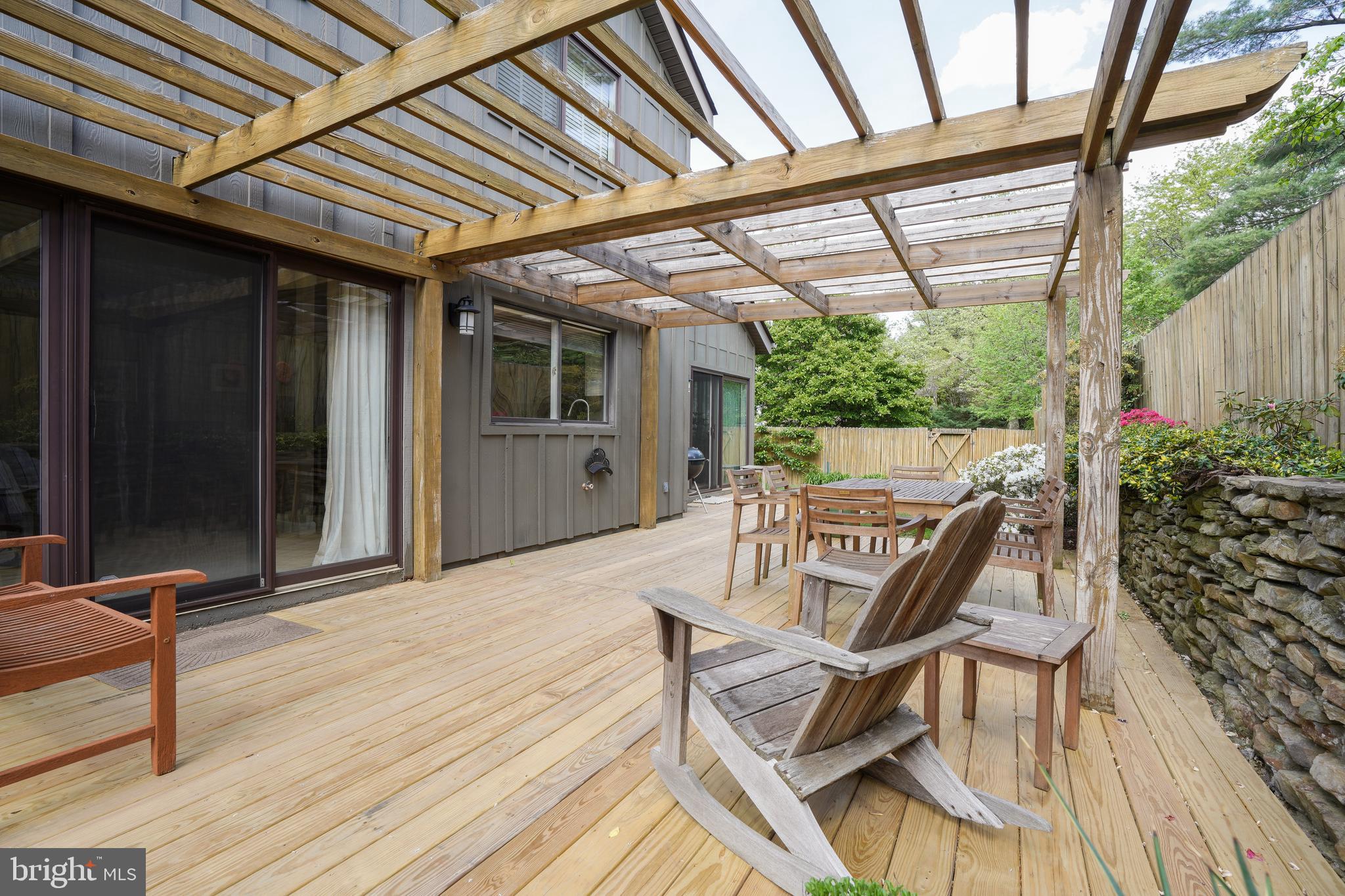 OAKLAND MILLS - Residential