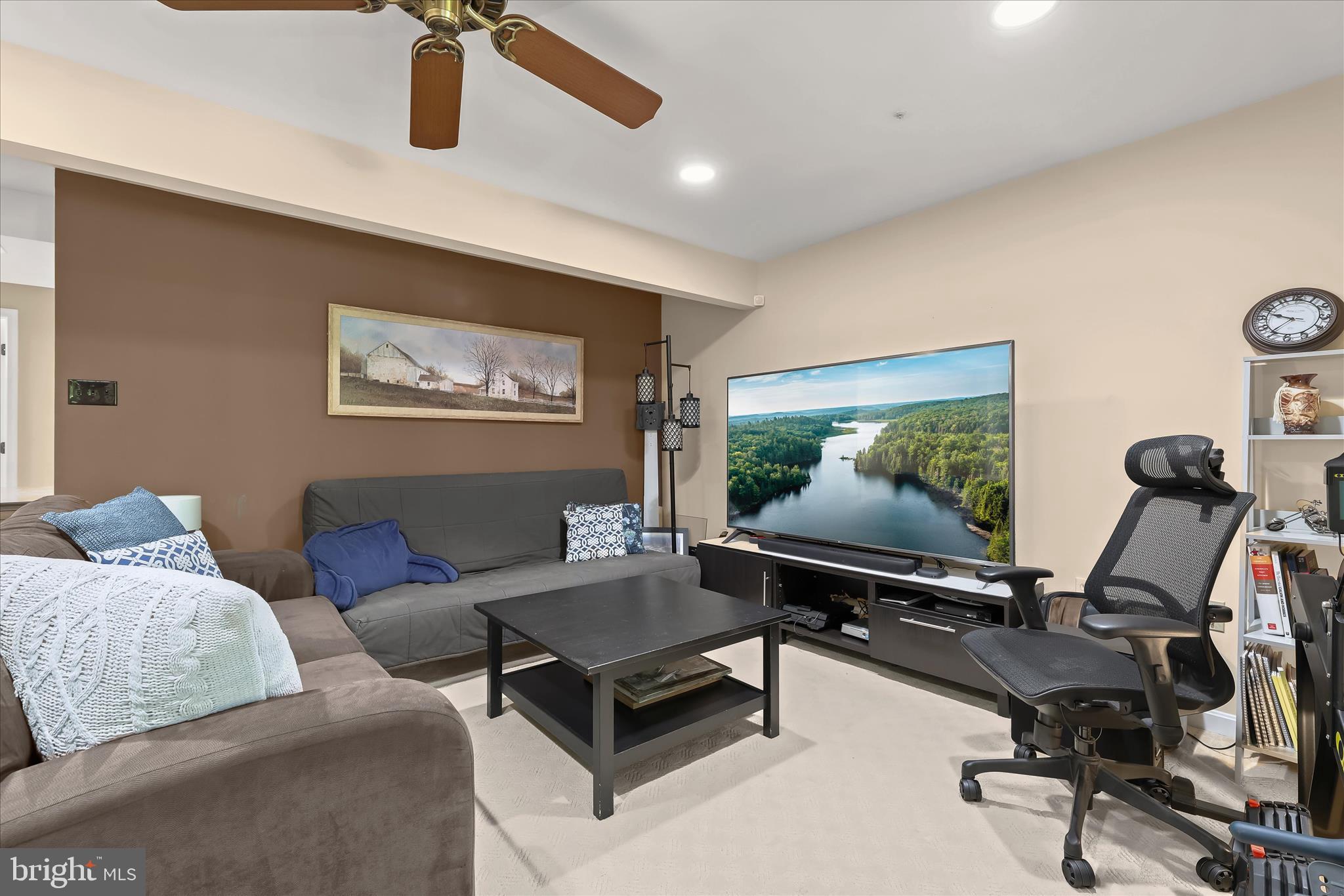 PINEY RIDGE VILLAGE - Residential