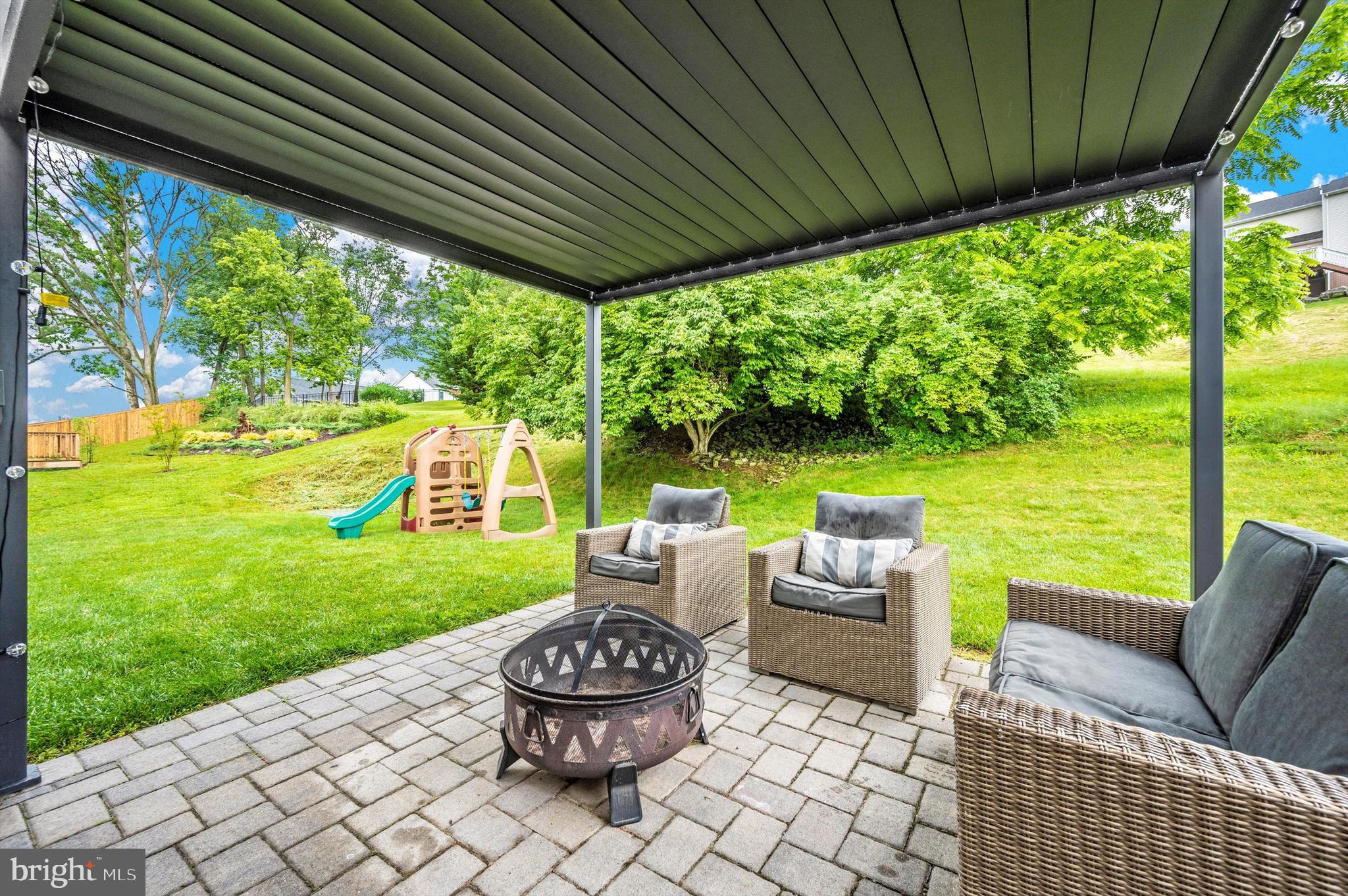 HUNTERS RIDGE - Residential