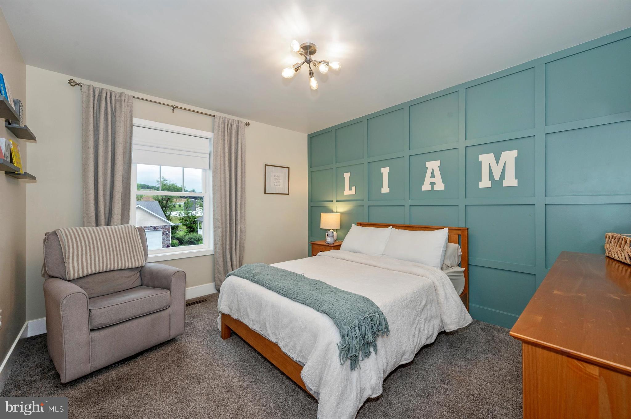 HUNTERS RIDGE - Residential