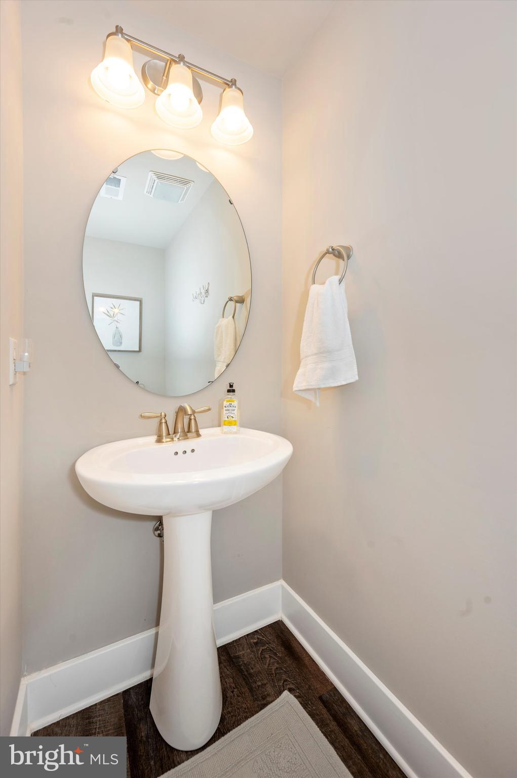 HUNTERS RIDGE - Residential