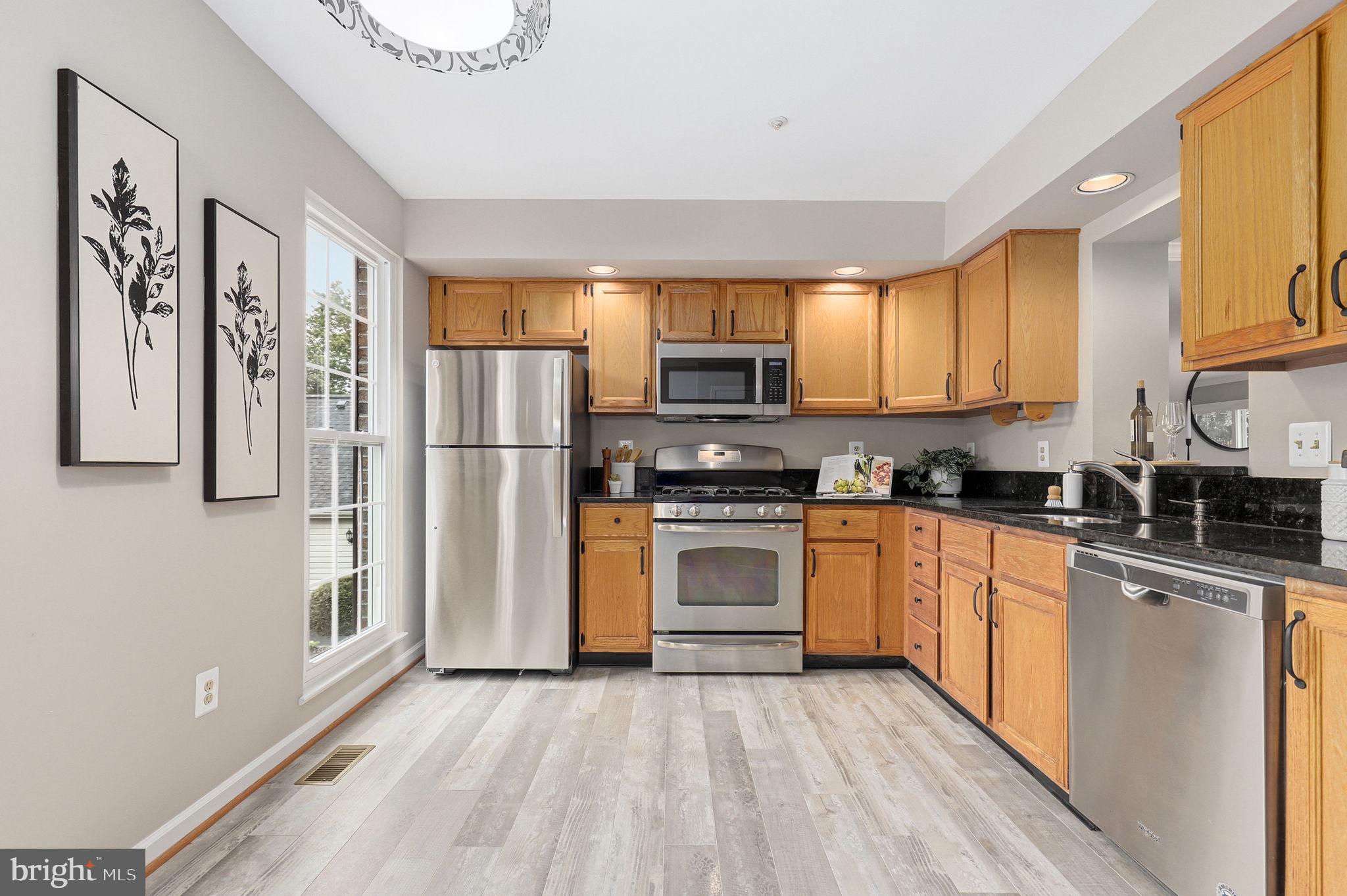 HALLOWELL - Residential