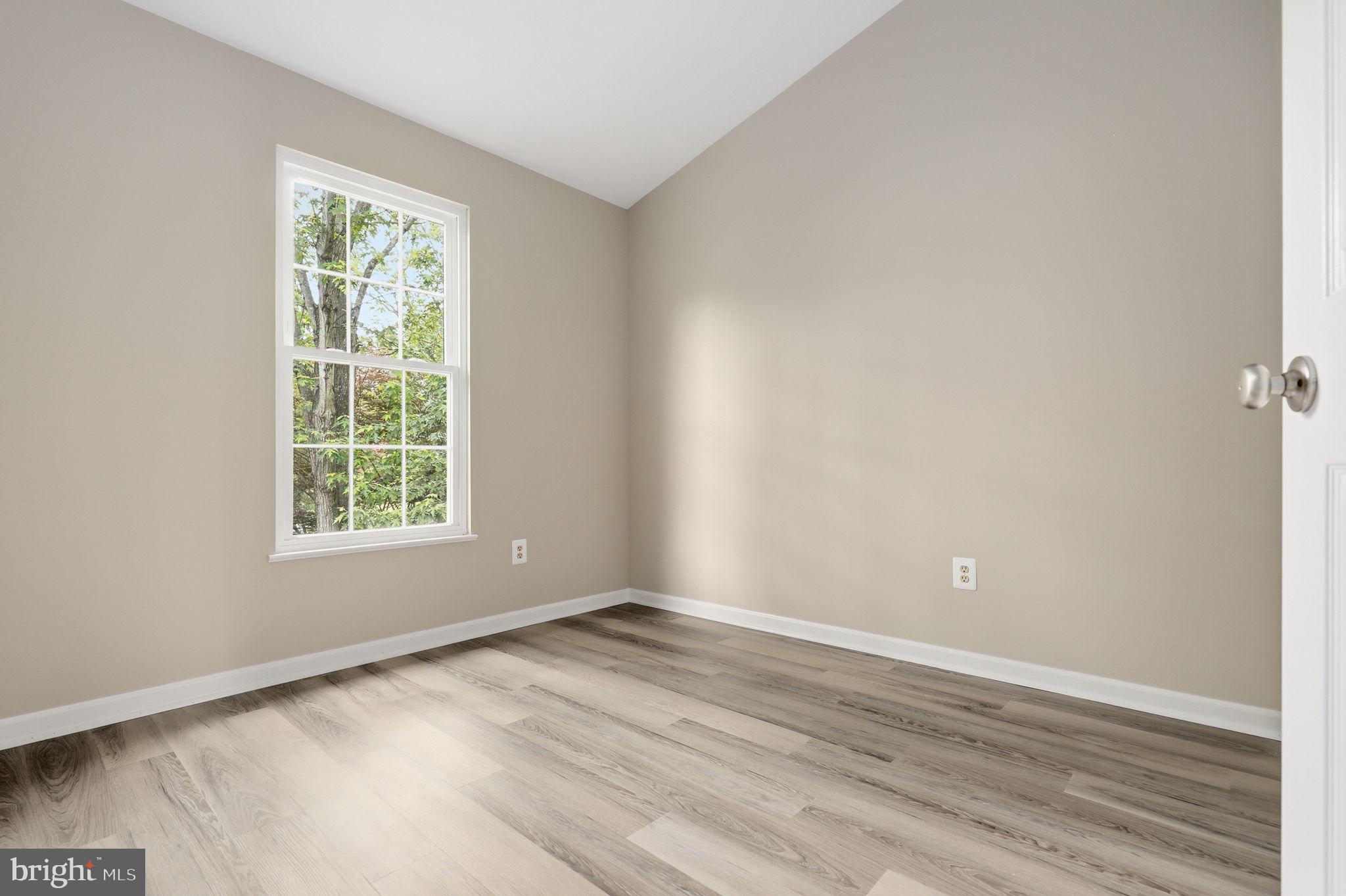 HALLOWELL - Residential