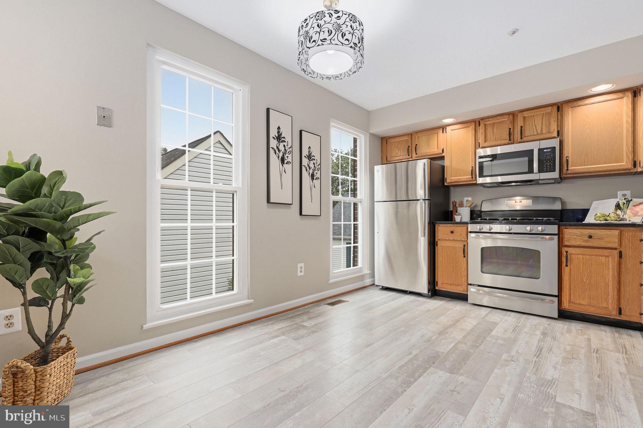 HALLOWELL - Residential
