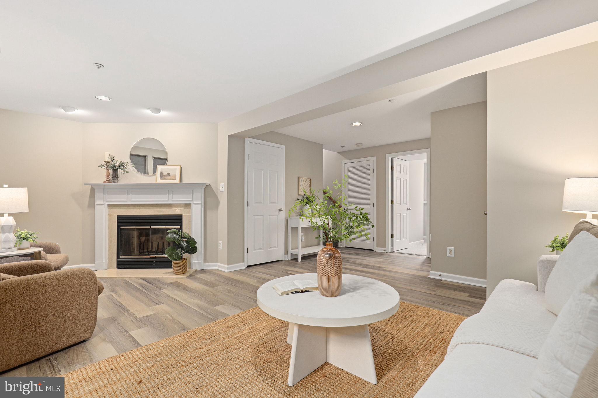 HALLOWELL - Residential