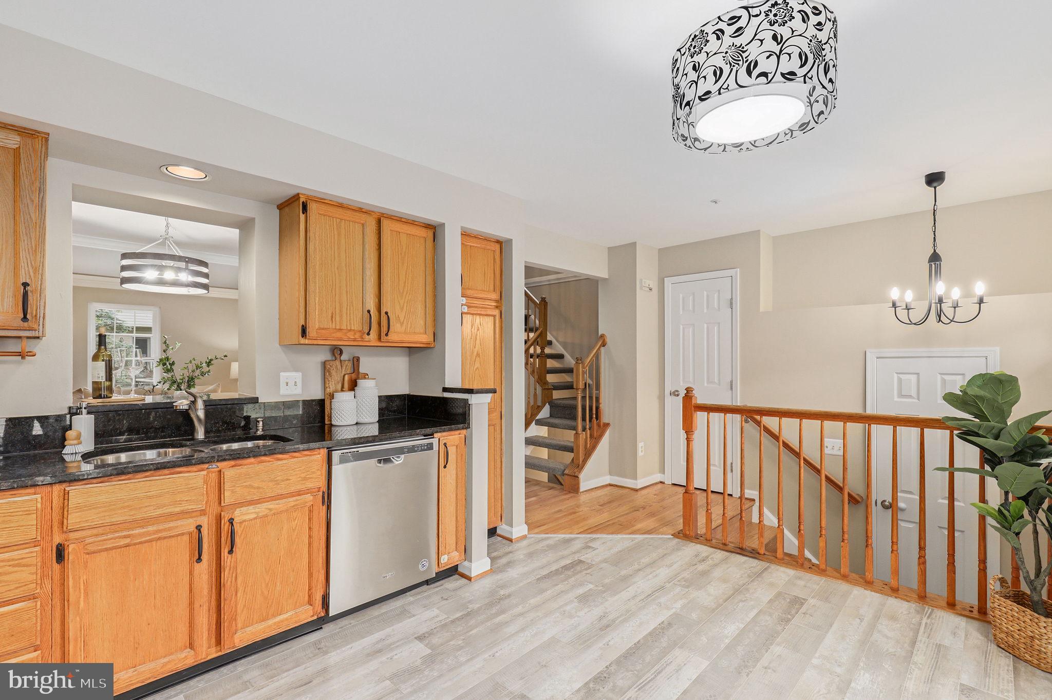 HALLOWELL - Residential