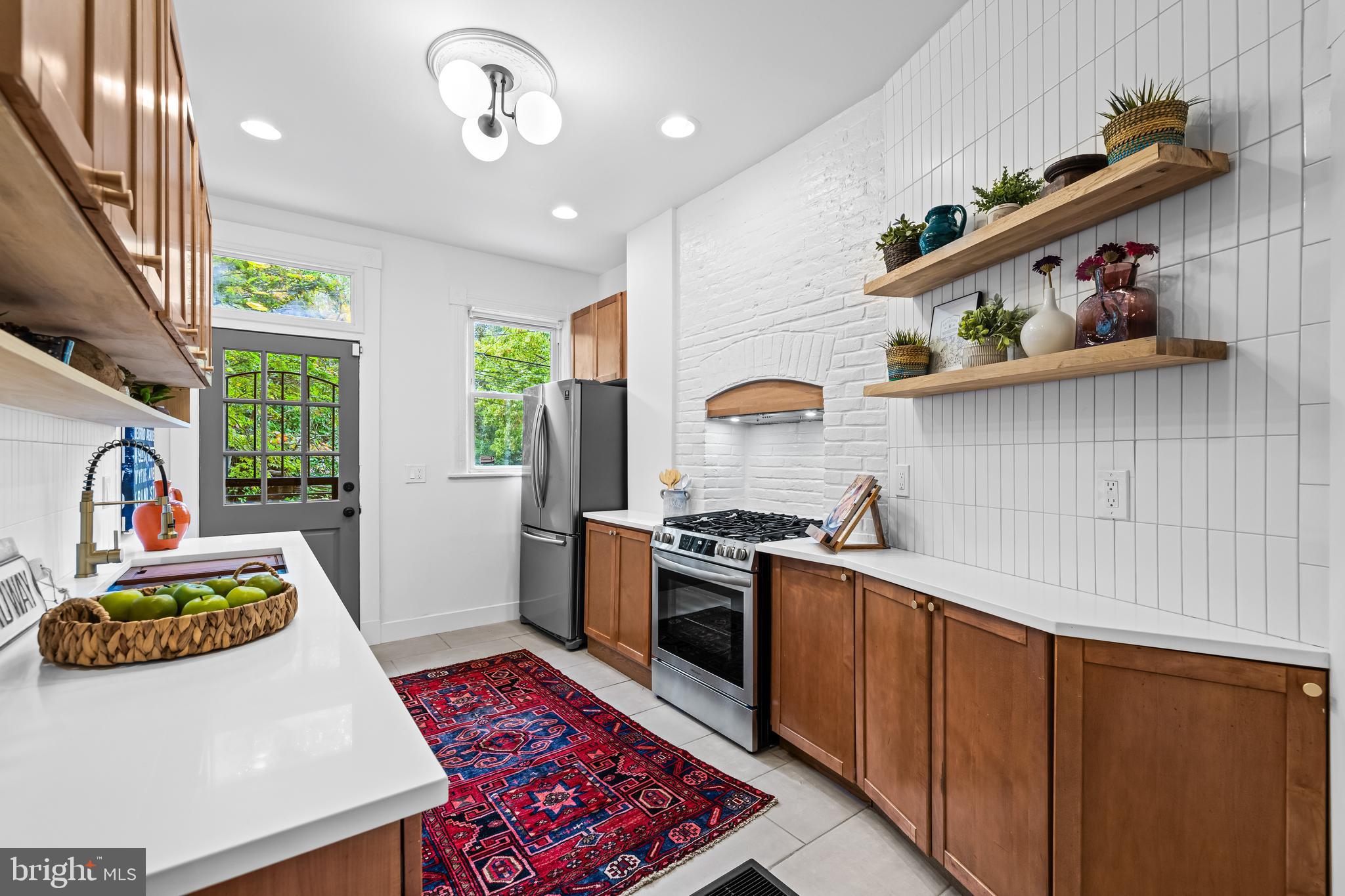 BOLTON HILL HISTORIC DISTRICT - Residential