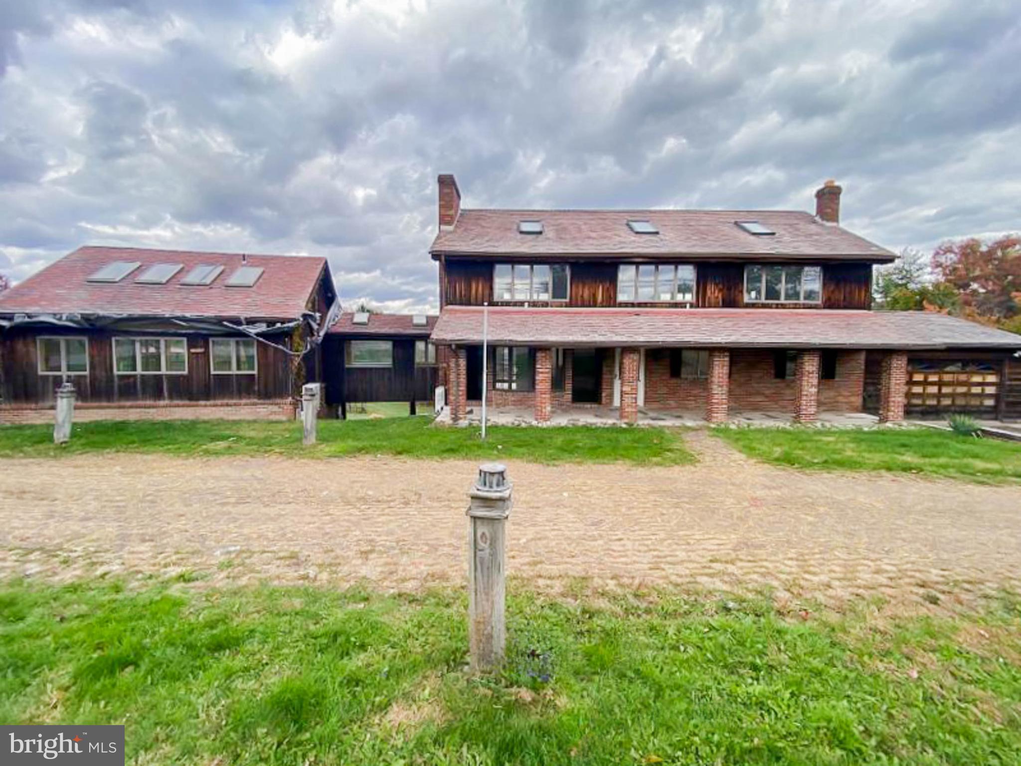 108 ECONOMY GRADE ROAD